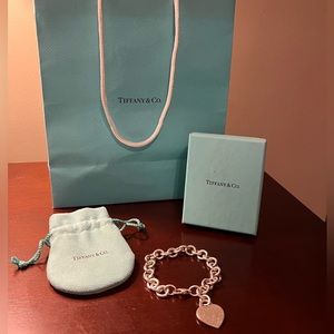 Tiffany & Co. return to tiffany heart tag charm bracelet w/ bag, box & draw bag